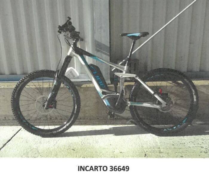 Incarto 36649-Cube.jpg